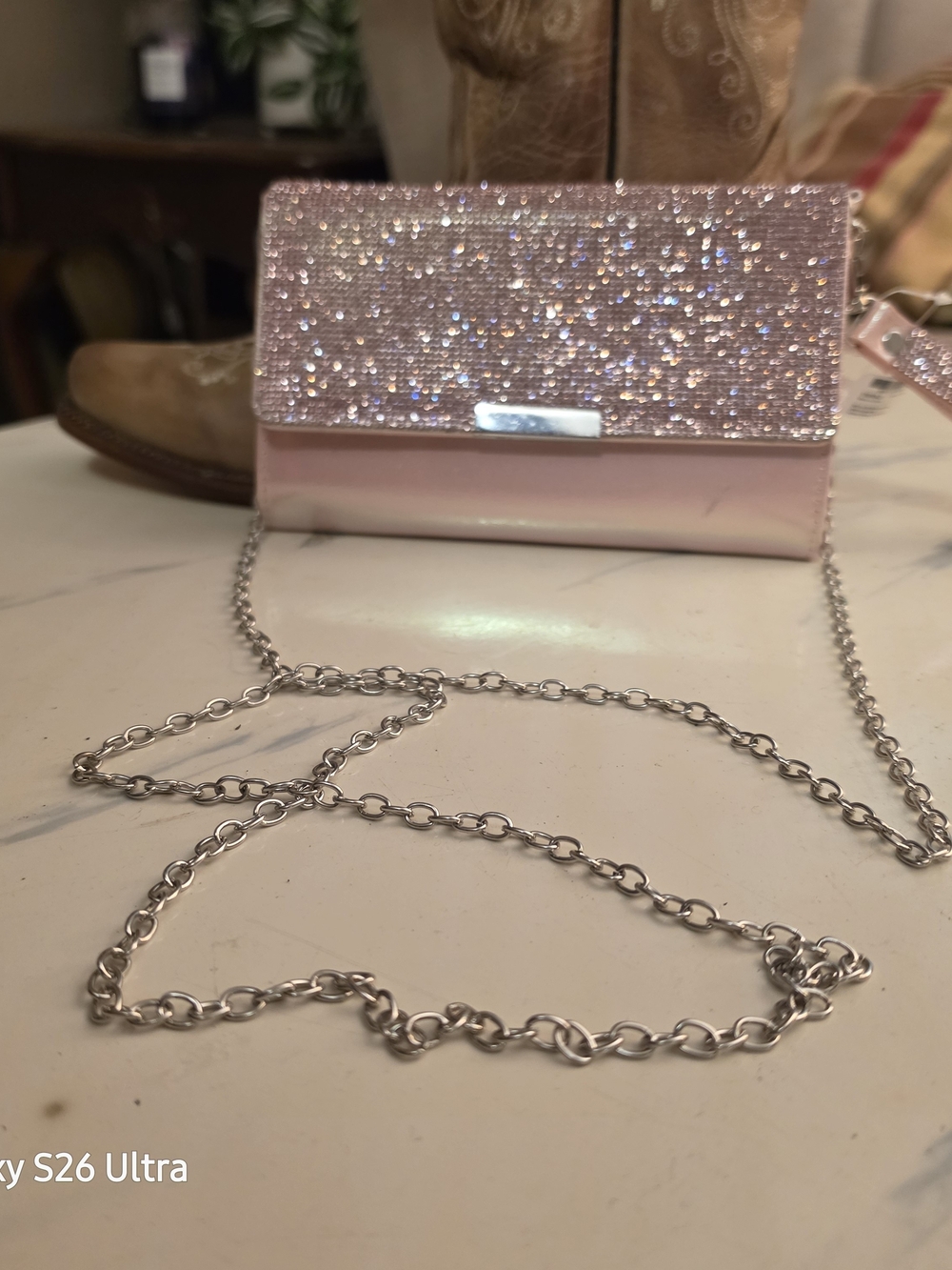 Source Unknown Pink Glitter and Patent Clutch with Silver Chain